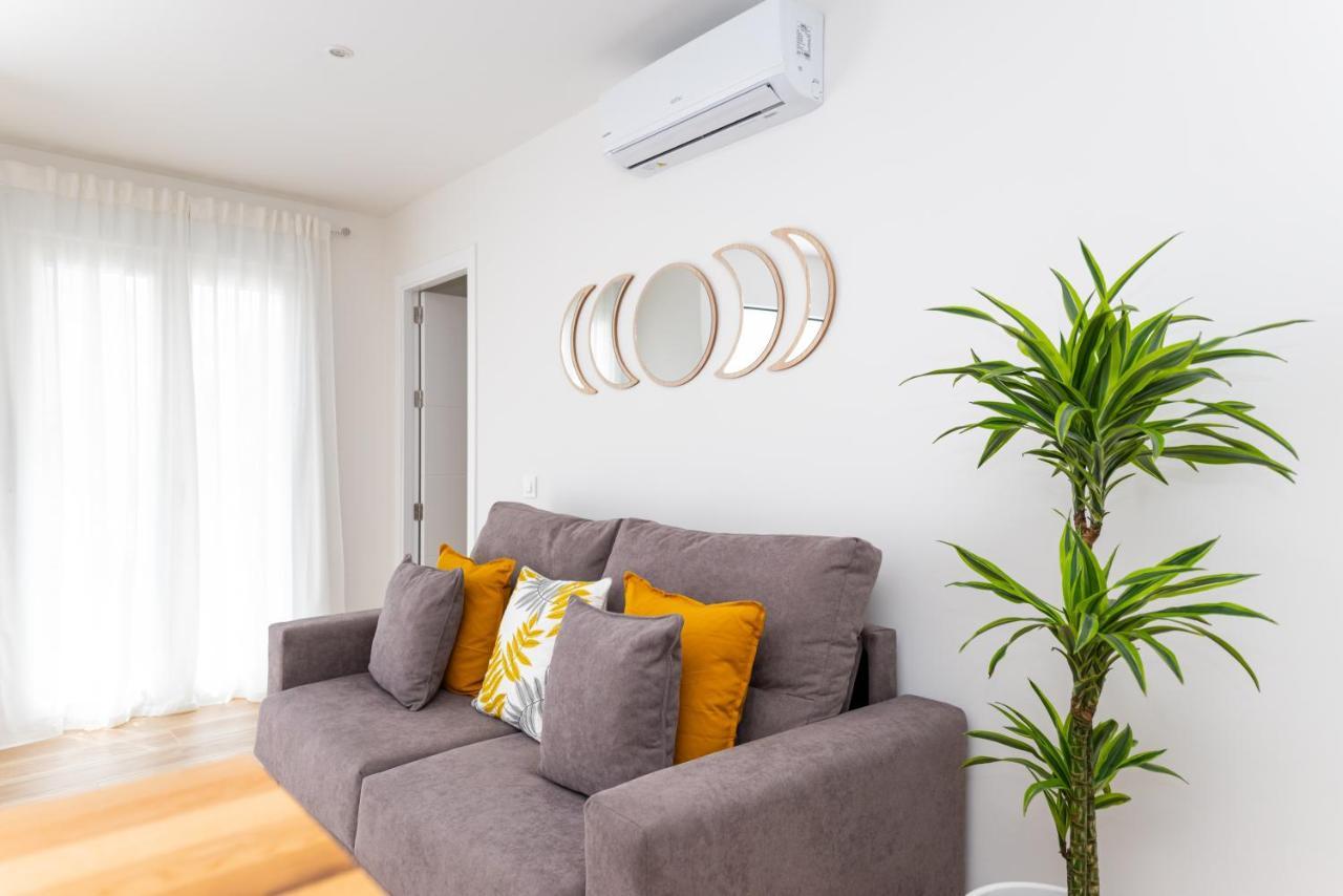 Apartamentos Martin Roio Vejer de la Frontera Luaran gambar